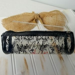 SMASHBOX LOVE ME LIMITED EDITION  COSMETIC CASE